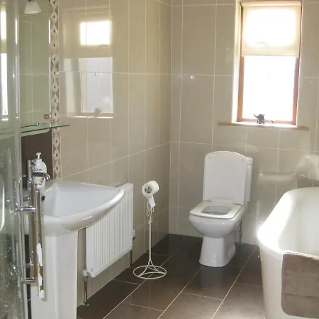 Broadhaven Bay View Private House *